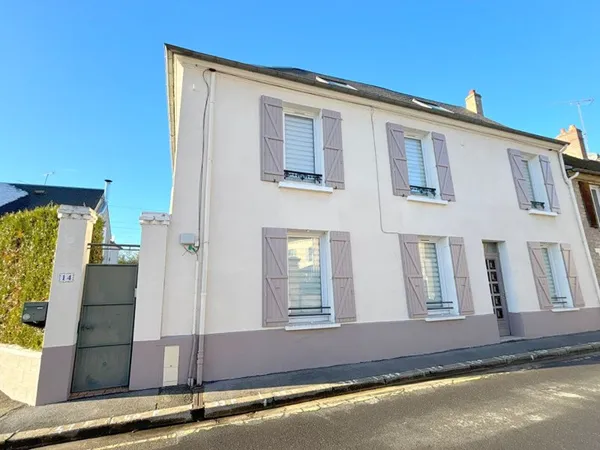 A VENDRE - Maison 146 m² - Centre-ville de CHARS - 4 chambres