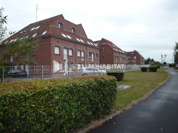 APPARTEMENT MEUBLE EN RDC