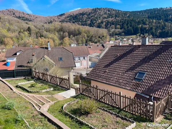 Maison 2 Appartements : F3 78 m² - DPE = D + F6 140 m² - DPE = C Agence s'abstenir
