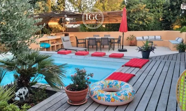 Villa 5 pièces 172 m²