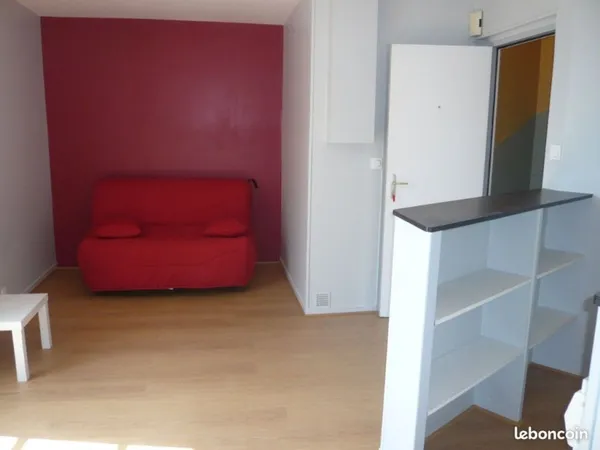 Studio 1 pièce 20 m²