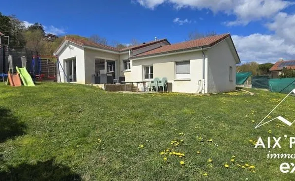 Maison de plain-pied 4 pièces 107 m²