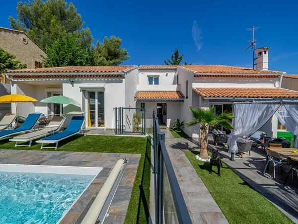 Superbe villa, prôche du quartier des Trois Lucs, Marseille