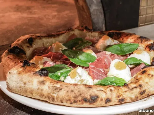 Superbe Restaurant - Pizzéria