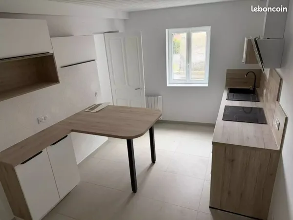 Idéalement Maison Maison non meublée sur Valencin