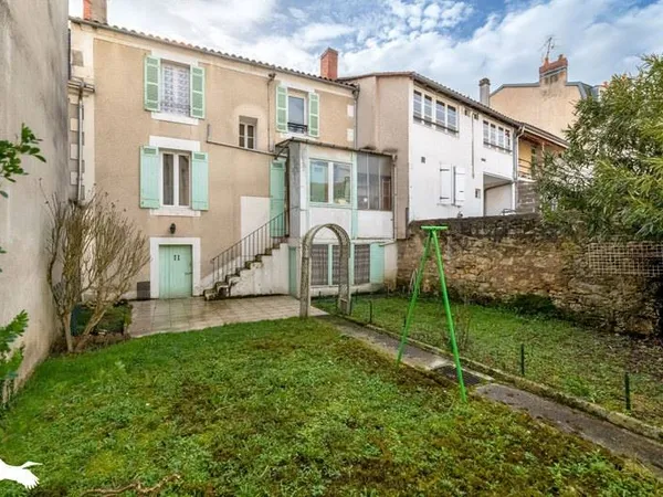 Maison de ville de 5 pièces principales