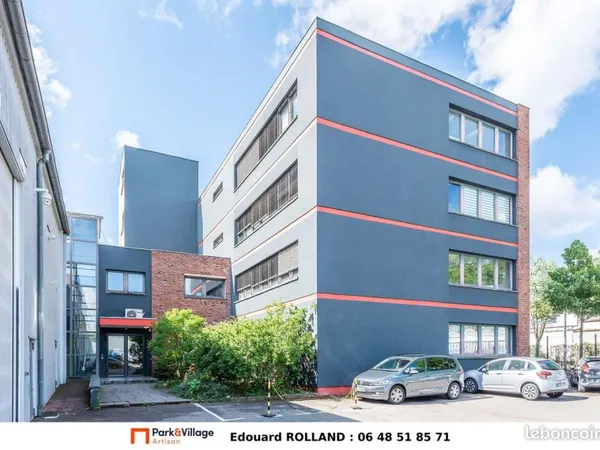 Bureau en location / Bureau à louer / 33 m² / 281 euros