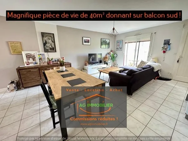 Saint Gilles Hyper centre, rare, grand T3 de 81m² habitables et