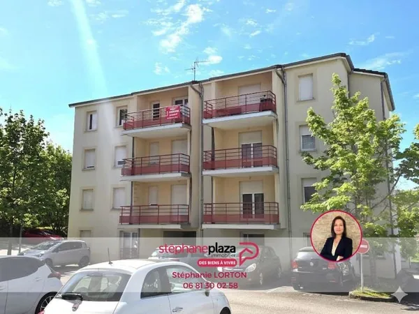 Appartement, résidence récente à Lons le Saunier, 3 CH, terrasse, stationnements,