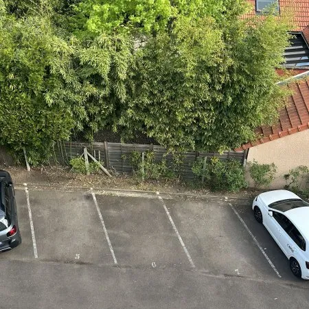 Loue place de parking dans résidence sécurisée