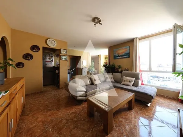 Appartement 5 pièces - Rive Droite