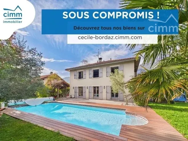 Nouveauté sur Crolles / Maison individuelle avec piscine