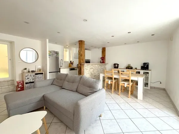 EXCLUSIVITÉ - Maison 4 chambres - 155 000 € - Les Martres-de-Veyre - 63730