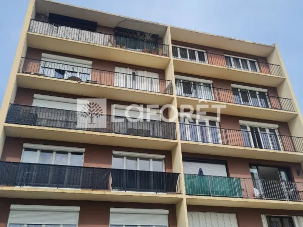 Appartement Evreux 2 pièce(s) 47.81 m2