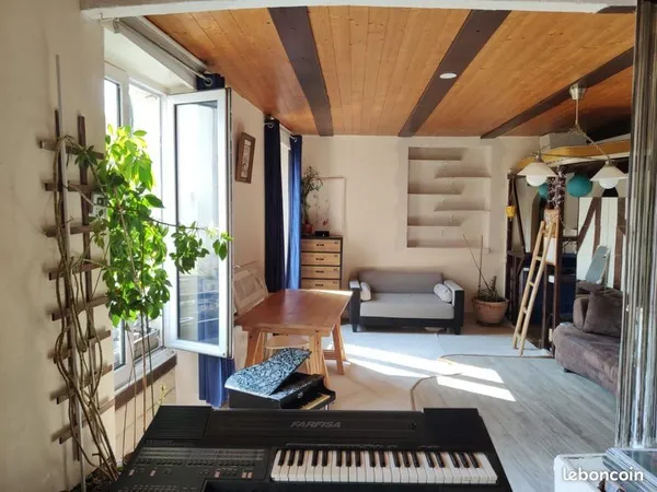 Charmant appartement 3 pièces quartier 🏘️ classé au pied de la mairie