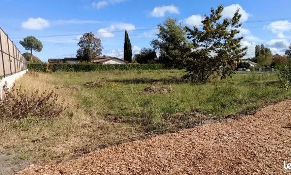 Terrain 1000 m² La Brède