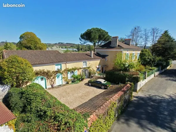 Propriété 20 pièces 318 m²