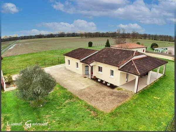 Maison à vendre 3Chambres dans un cadre champêtre à SAINT PIERRE D'EYRAUD (24)