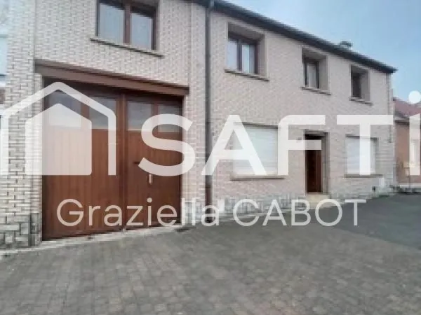 LOT DE 2 MAISONS DE VILLE