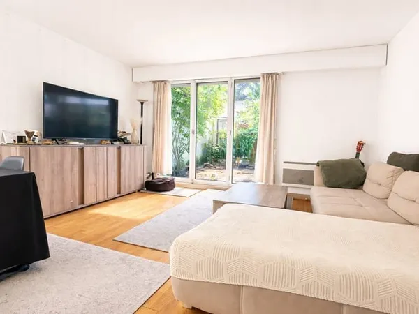 Grand Appartement Eaubonne F2 avec jardin et terrasse
