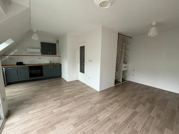 Location studio - place des Lices - résidence de service sénior type pension de famille