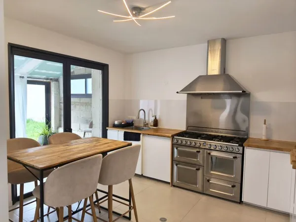 Maison de luxe 5 pièces 118 m²