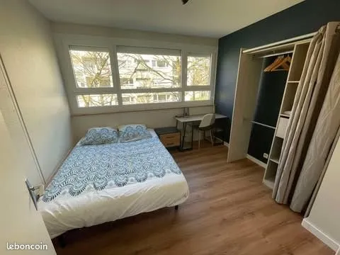 2 chambres disponibles dans colocation meublée - Métro Triangle