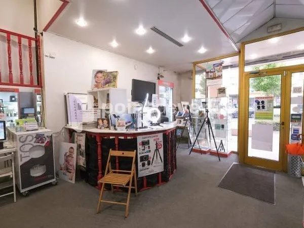 Fonds de commerce 97 m²