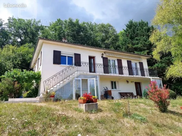 Maison 7 pièces 130 m²