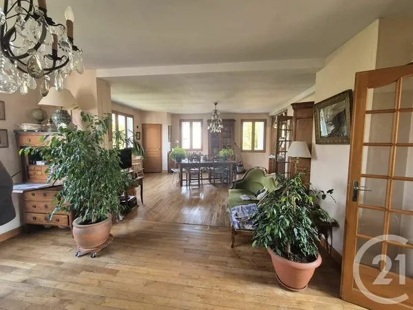 Appartement 4 pièces 125 m²