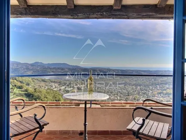 Proche Saint-Paul-de-Vence - Charmante maison de village avec vue mer panoramique