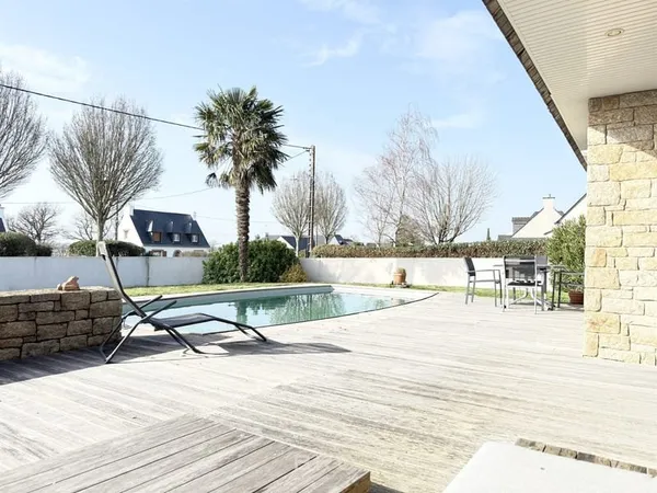 Maison 130M2 - 3 Chambres - Jardin - Piscine - Theix-Noyalo
