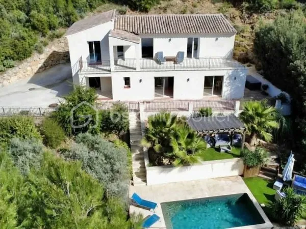 Maison 7 pièces 172 m²