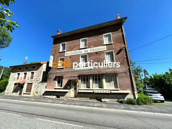 Immeuble Lavoute Sur Loire 8 pièce(s)