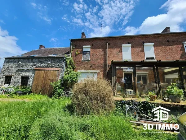 Maison 6 pièces 236 m²