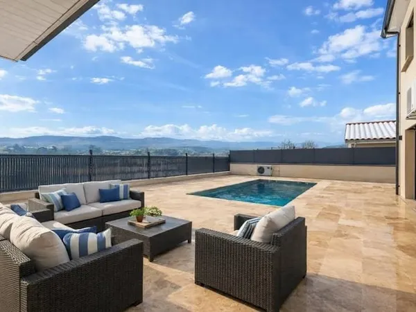Maison 6 pièces 142 m²