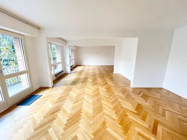 Appartement 6 pièces 172 m²