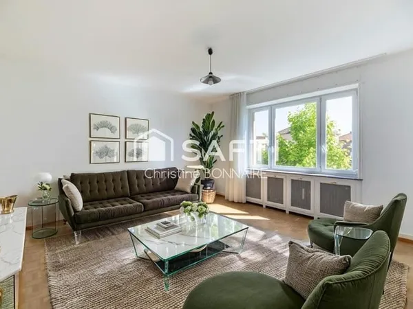 Appartement T4 de 94m² avec cave proche du centre ville et des ecoles