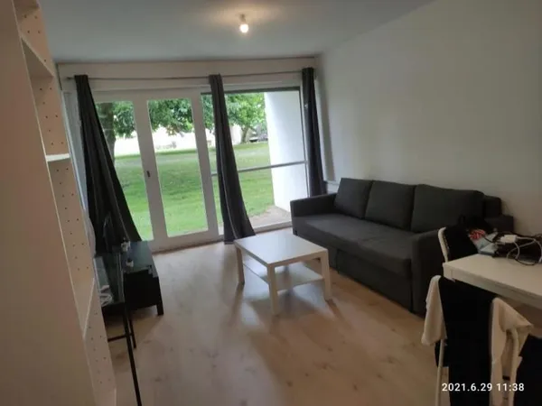Studio 1 pièce 28 m²