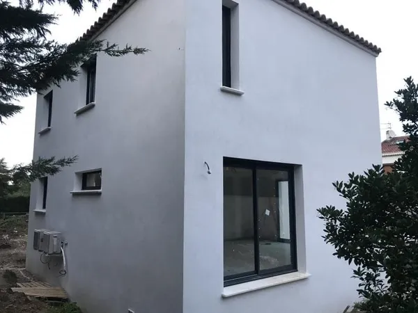OPPORTUNITÉ À SAISIR - Maison 75 m² - Secteur calme à Istres