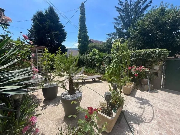 Maison 6 pièces 180 m²