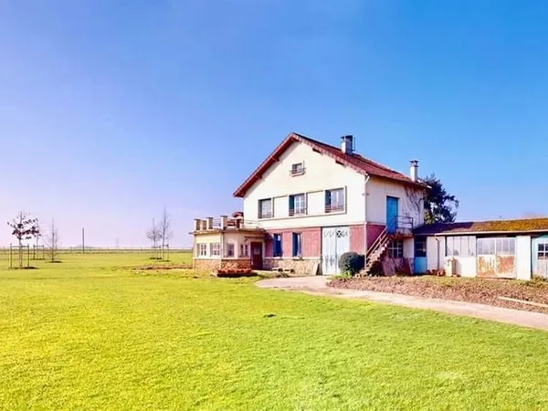 DAMPIERRE - MAISON A RENOVER