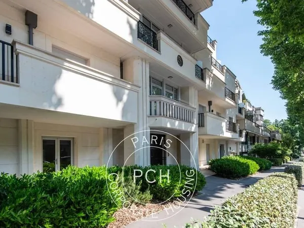 Appartement 1 pièce 57 m²
