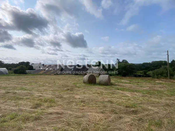 Terrain constructible à vendre à Plaudren 950 m²