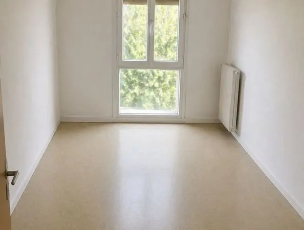 Appartement F4 à louer à Viry Chatillon