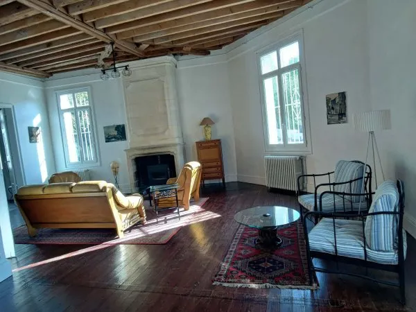Loue maison Bordeaux 320m² 6 chambres 1 studio pour famille ou groupe d'amis