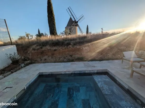 Maison récente, 3 chambres avec piscine