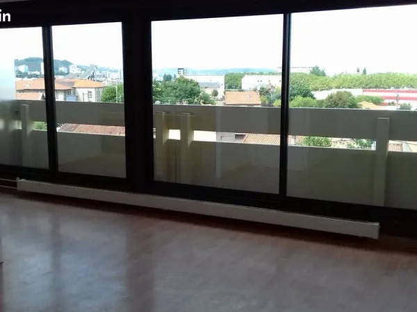 Appartement F1 bis de 28m2 lumineux avec garage