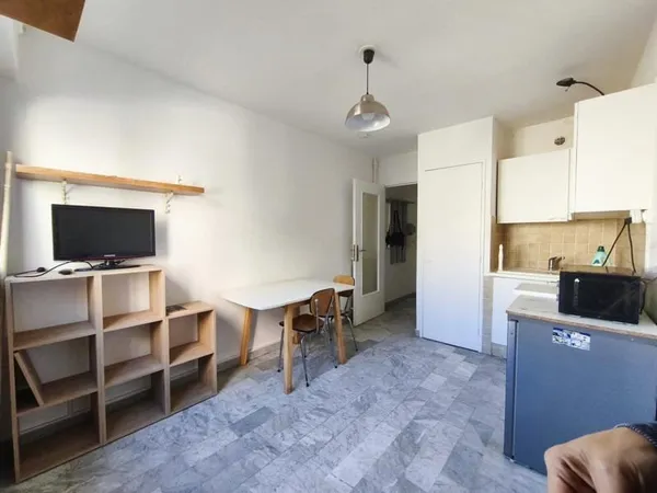STUDIO A VENDRE - SAINT AUGUSTIN - NICE OUEST