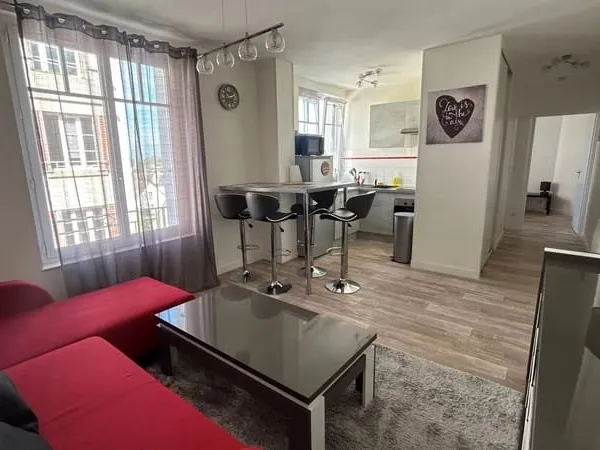 A LOUER - Appartement proche gare de Chartres meublé